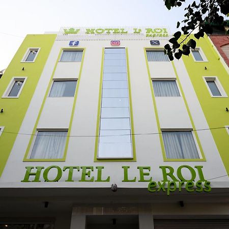 Hotel Le Roi Express Karol Bagh Delhi  Ngoại thất bức ảnh