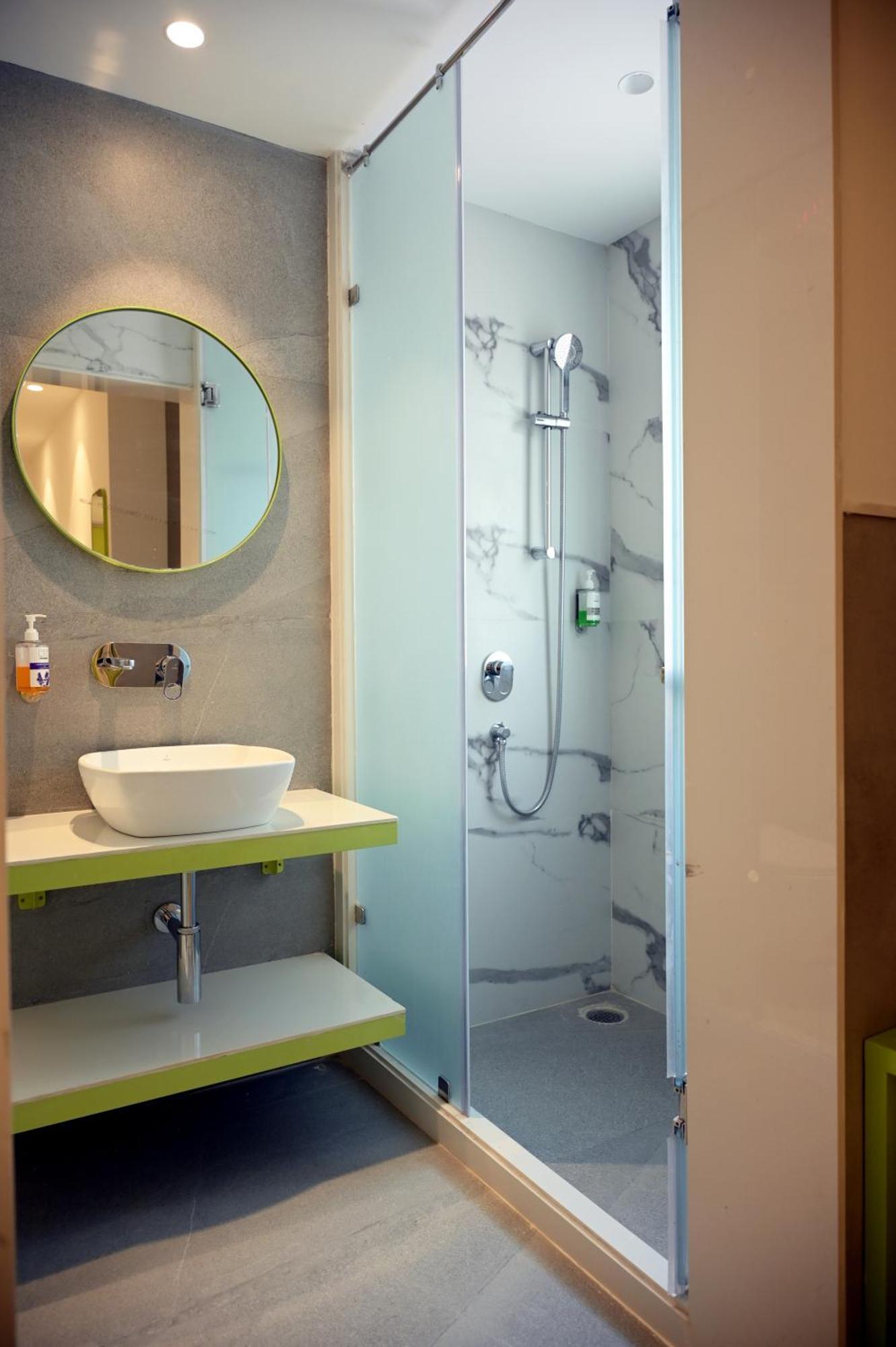 Hotel Le Roi Express Karol Bagh Delhi  Ngoại thất bức ảnh